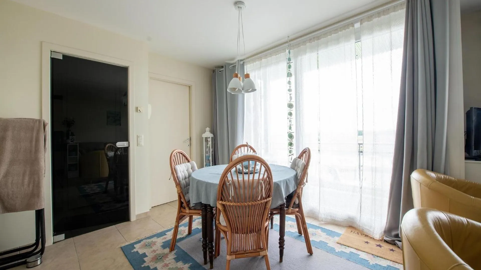 Cozy Apartment With A View Of The Canal Nieuwpoort Belgium