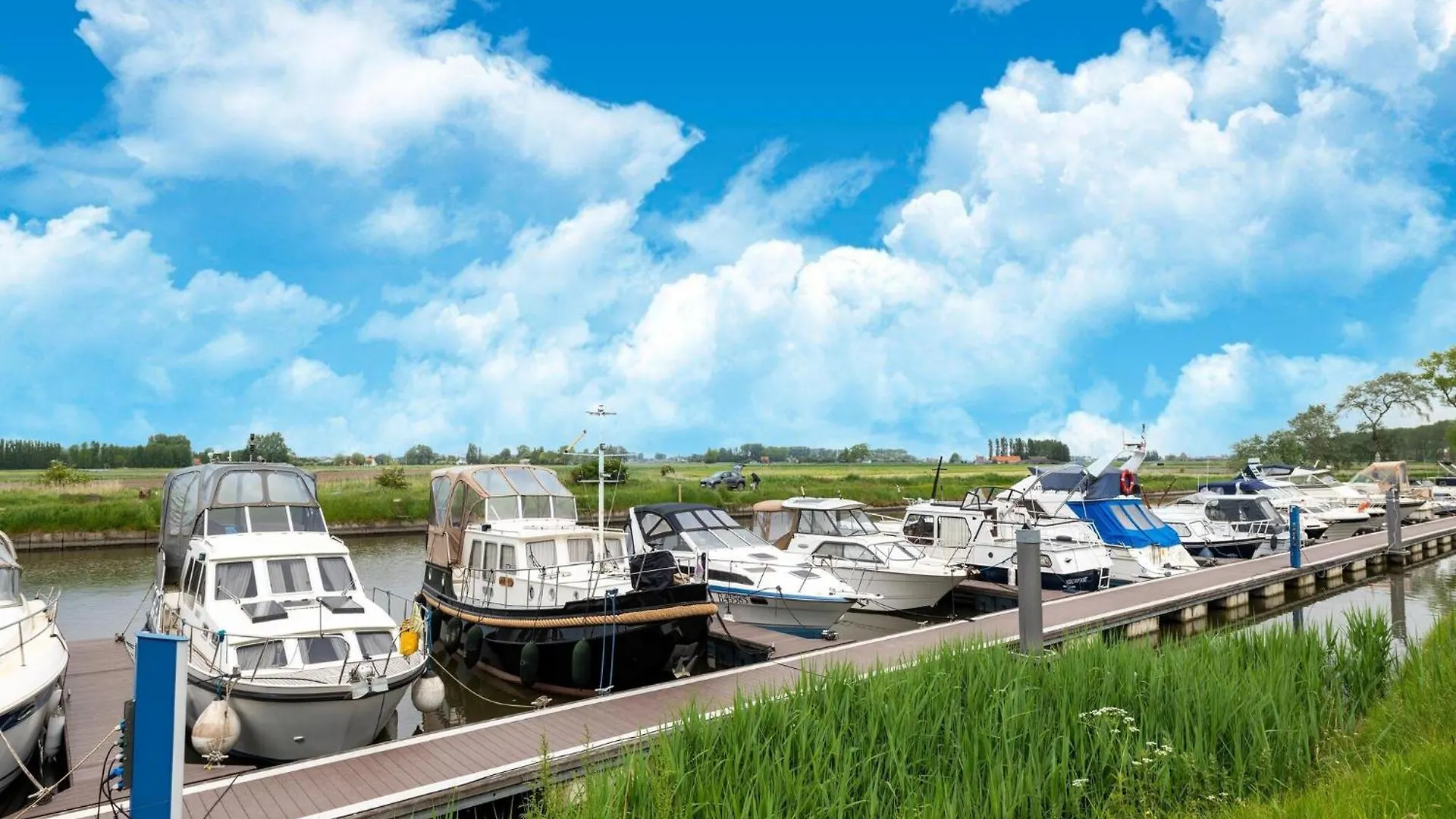 Cozy Apartment With A View Of The Canal Nieuwpoort